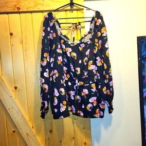 3X NWT Ava & Viv floral plus size blouse